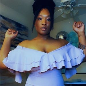 Meet your Posher, Toni